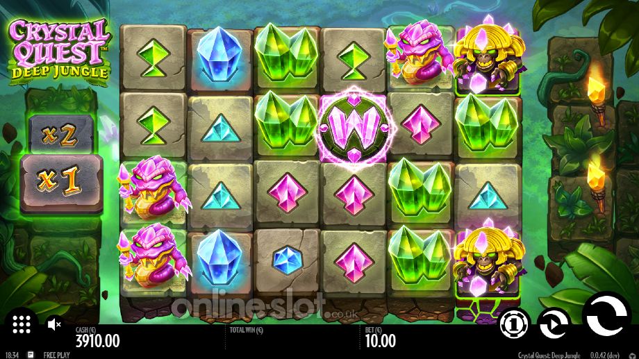 Crystal Queen Deep Jungle slot base game