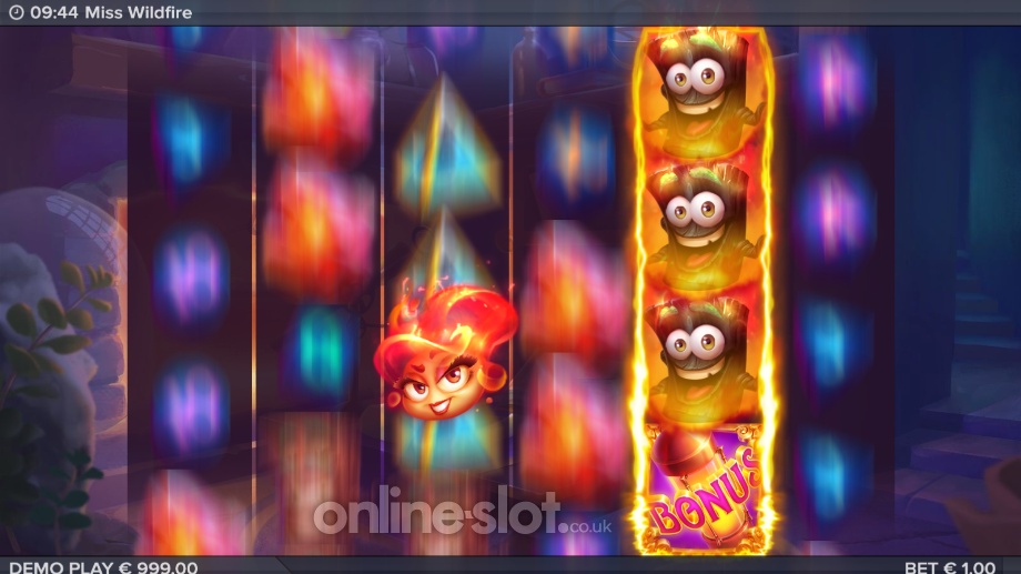 miss-wildfire-slot-miss-wildfire-feature