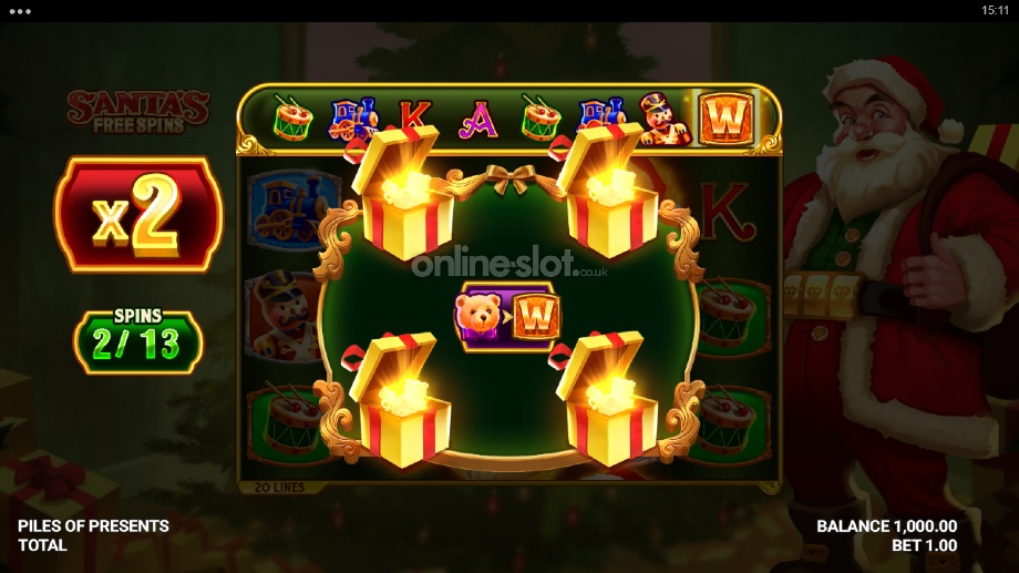 piles-of-presents-slot-santas-free-spins-feature