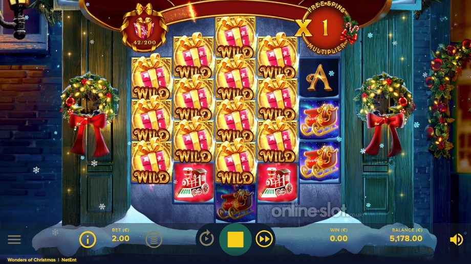 wonders-of-christmas-slot-frames-feature